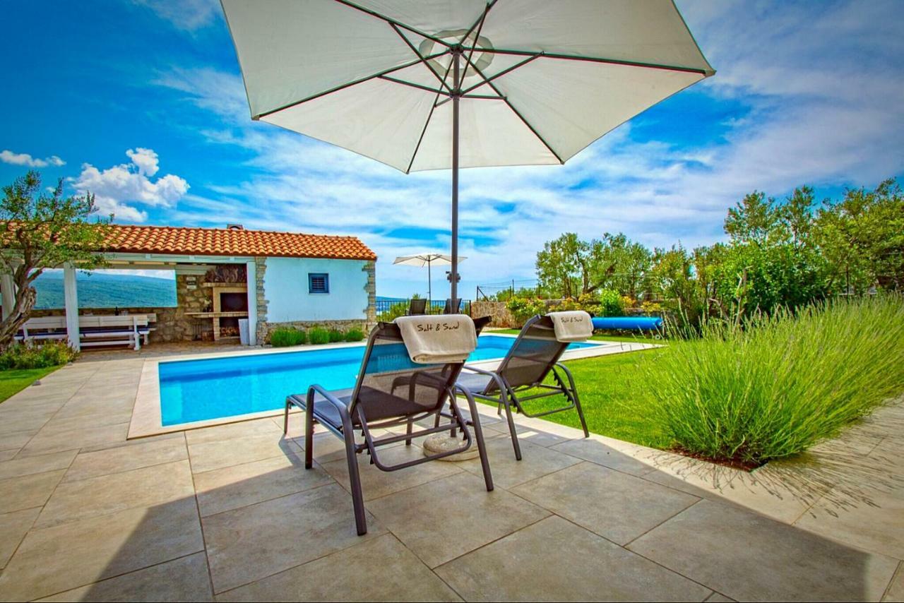 Salt & Sand Villa Kornić Екстериор снимка
