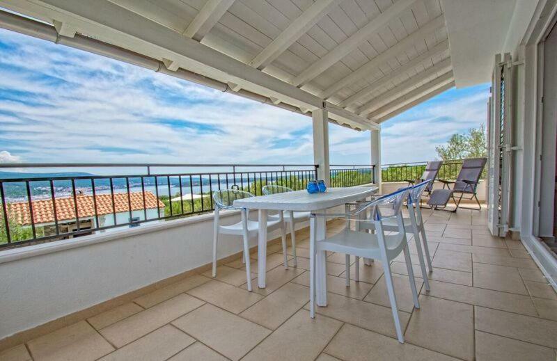 Salt & Sand Villa Kornić Екстериор снимка