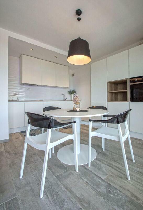 Salt & Sand Villa Kornić Екстериор снимка